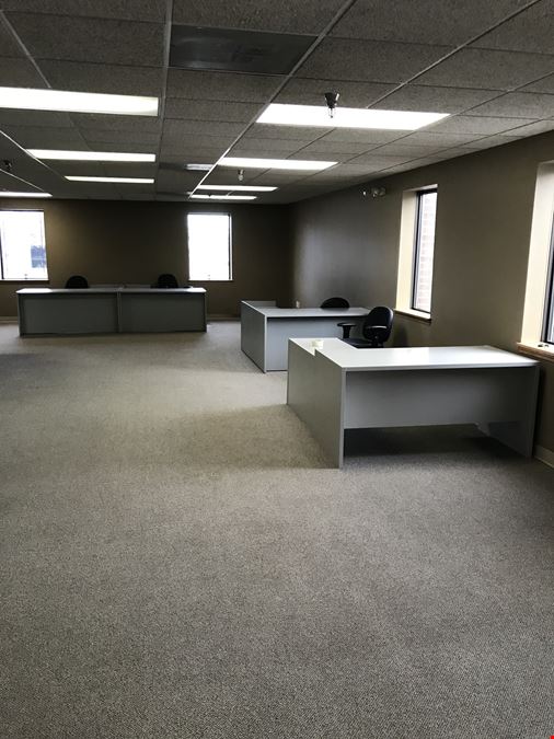 1550 Hubbard Avenue, Batavia, IL 60510