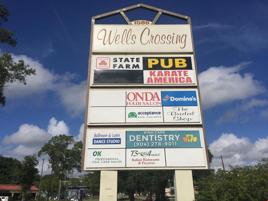 Wells Crossing Neighborhood Retail Center