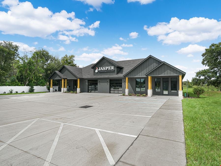 Clubhouse Road Office/Retail Space