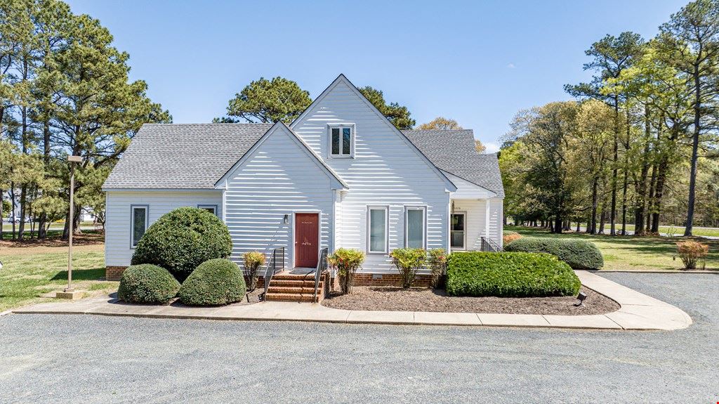 22639 Center Pkwy