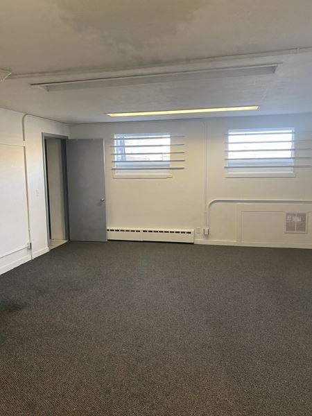 Preview of Retail space for Rent at 1433 W Lake St