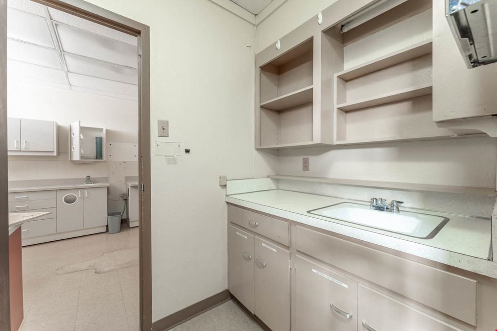 Medical Office for Sale-Lease in Greenville