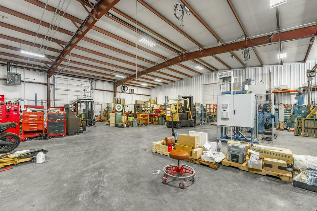12182 Peach Orchard Rd, Bentonville
