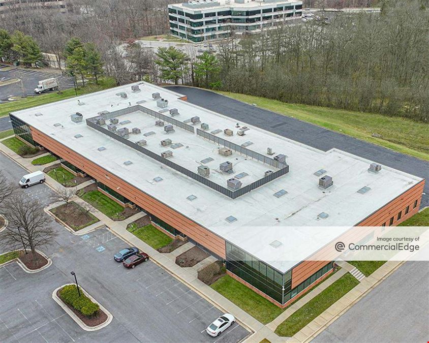 Greenway Pointe Office Park - 7168 Columbia Gateway Drive