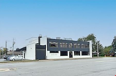 Preview of Industrial space for Sale at 7315 W Dempster St