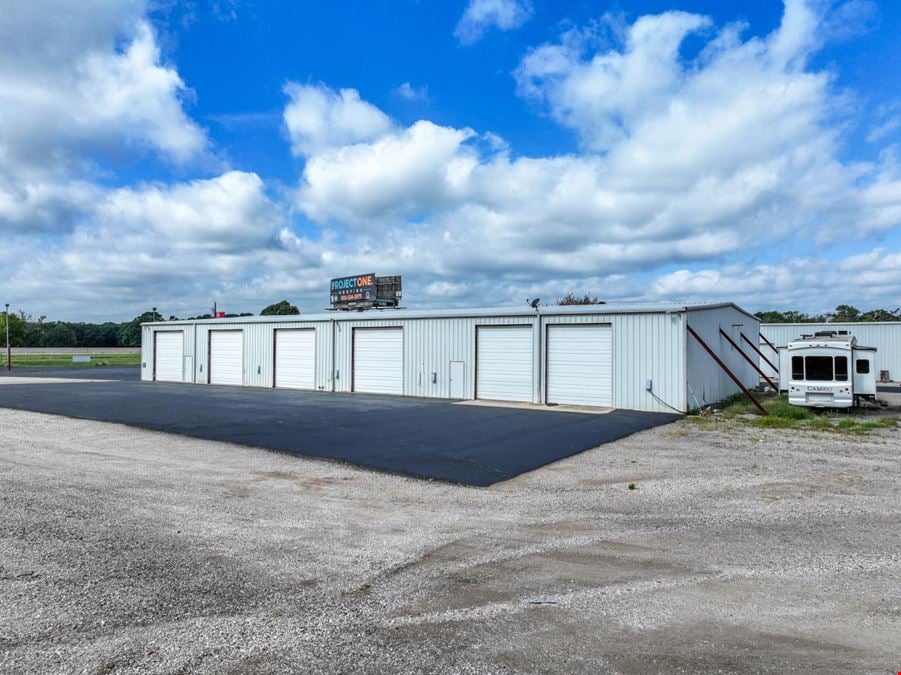Flex Space for Sale in Wills Point