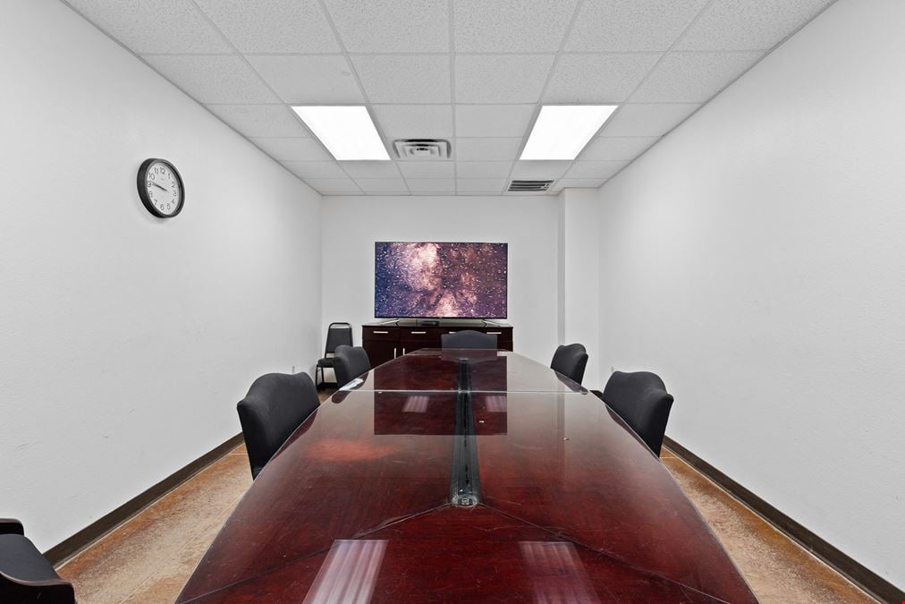 5604 Medco Dr