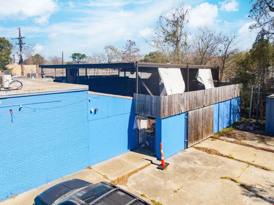 Bogie’s in Tigerland For Sale with FF&E