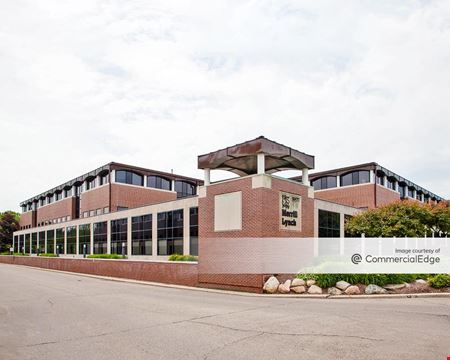 Bloomwood Office Center - Bloomfield Hills