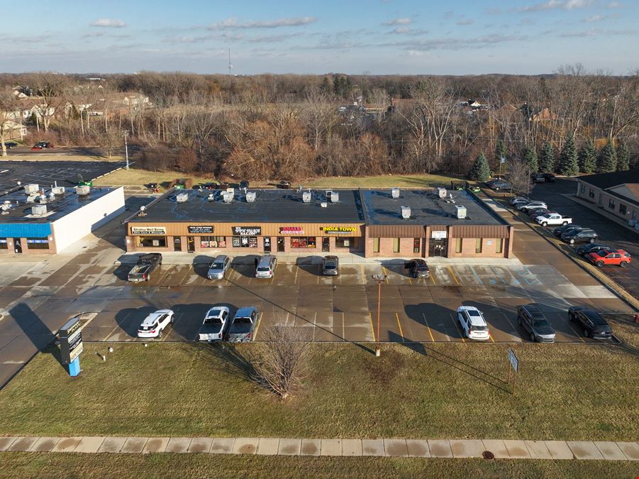 Sherwood Plaza