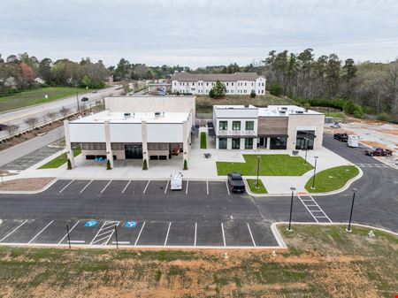 Preview of commercial space at 1000 West Lake Commons Drive