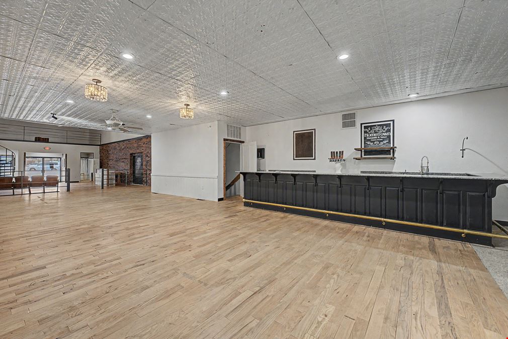 109 Main St SE
