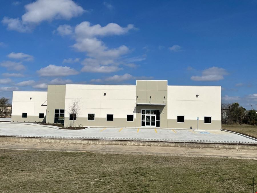 7,000 - 14,000 SF Industrial Space For Lease