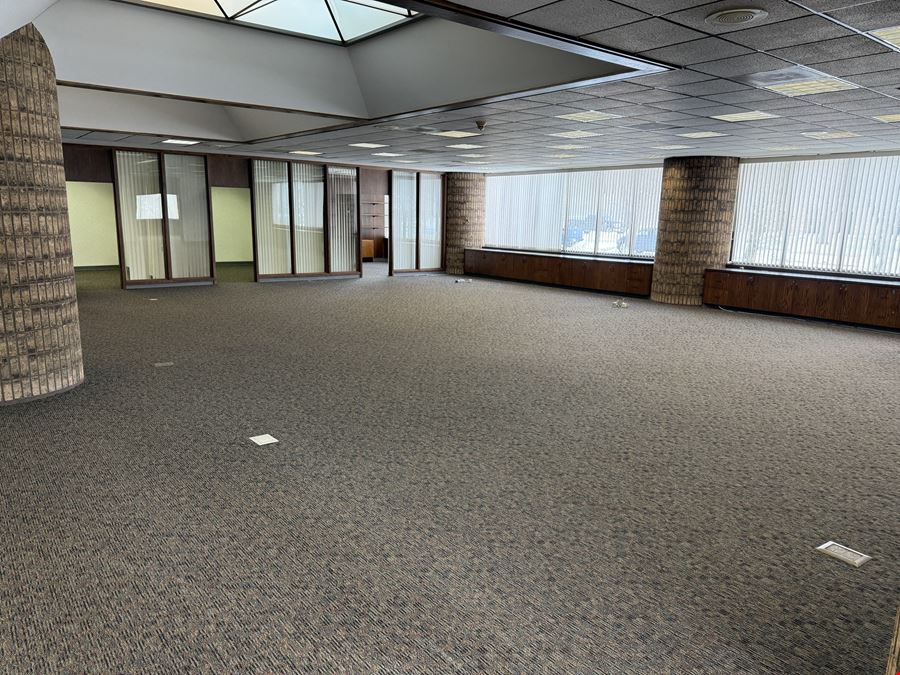 Wahpeton Bank Building
