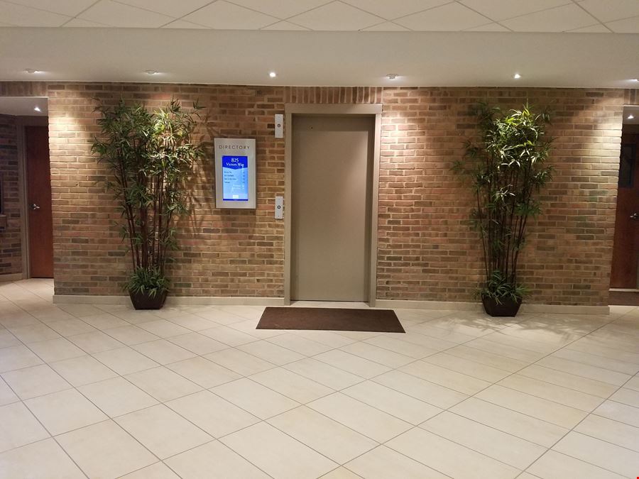 825 Victors Way Office Bldg