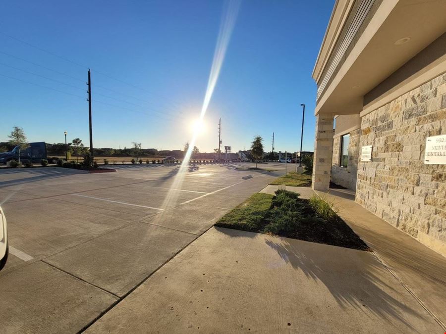 Grand Reserve Office Condominiums at Grand Parkway