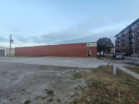 Preview of Industrial space for Rent at 221 S 20th St