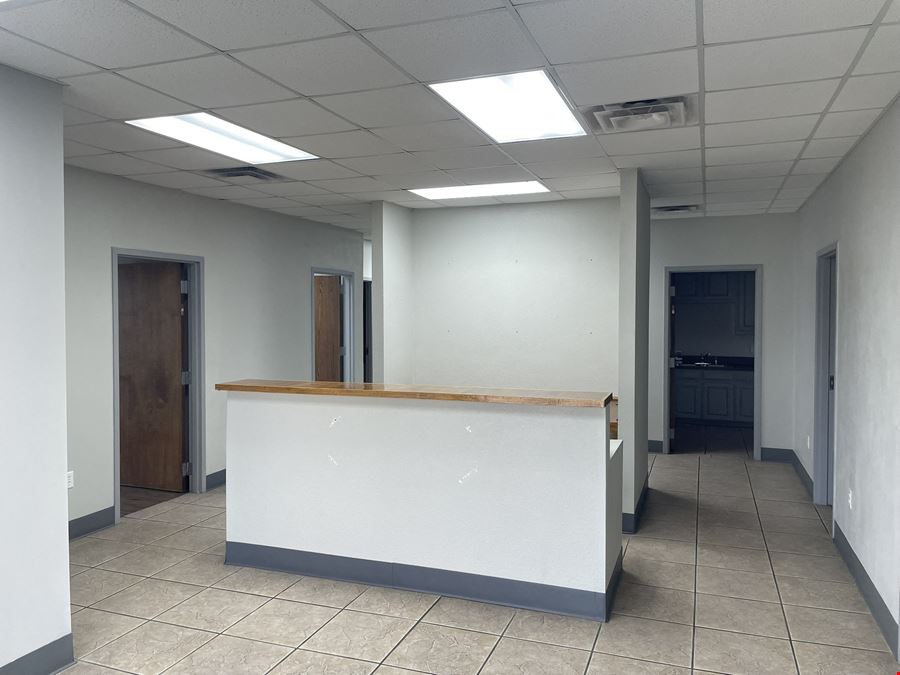 Office/Warehouse For Lease