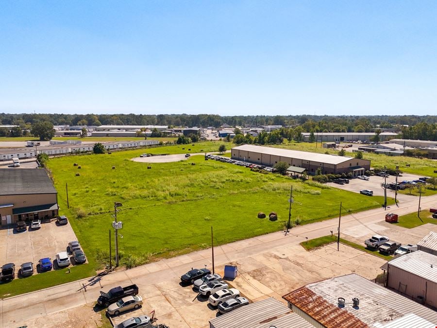 Industrial Land with Infrastructure in Place on Mammoth Ave