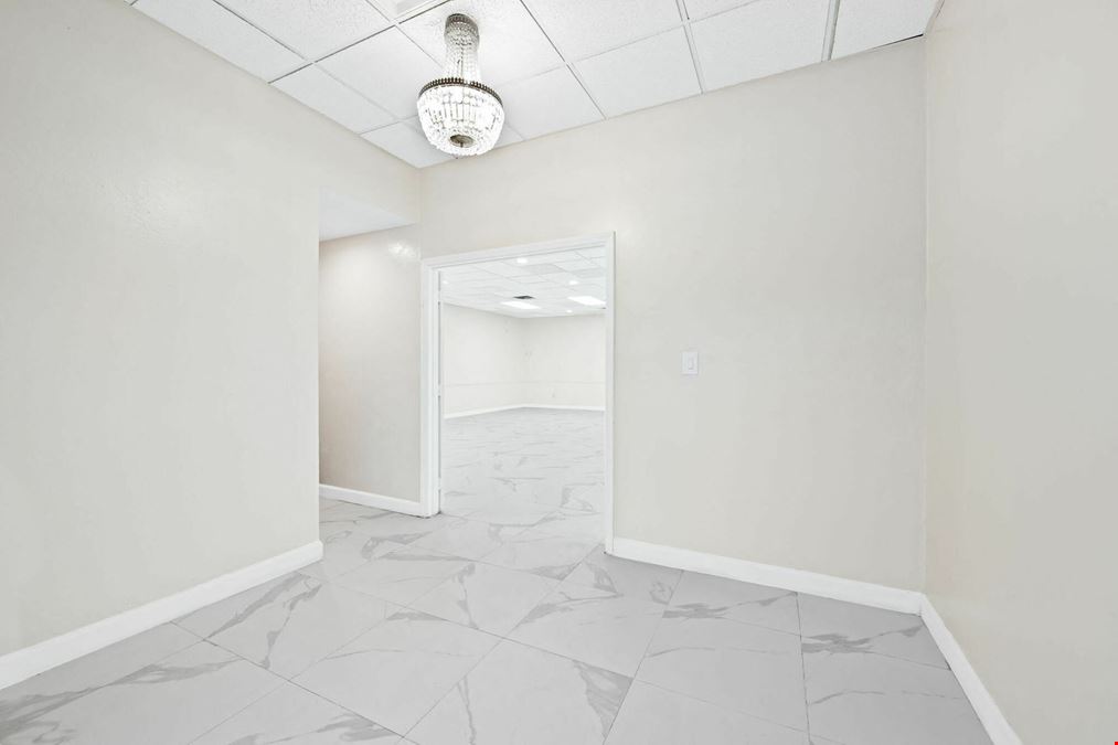 Freestanding Office/Retail Building