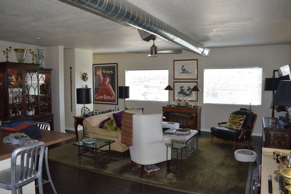 3,654 SF Flex/Office or possible live/work