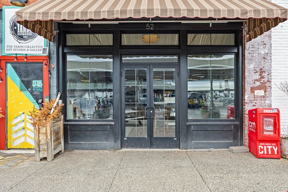 52 Public Market