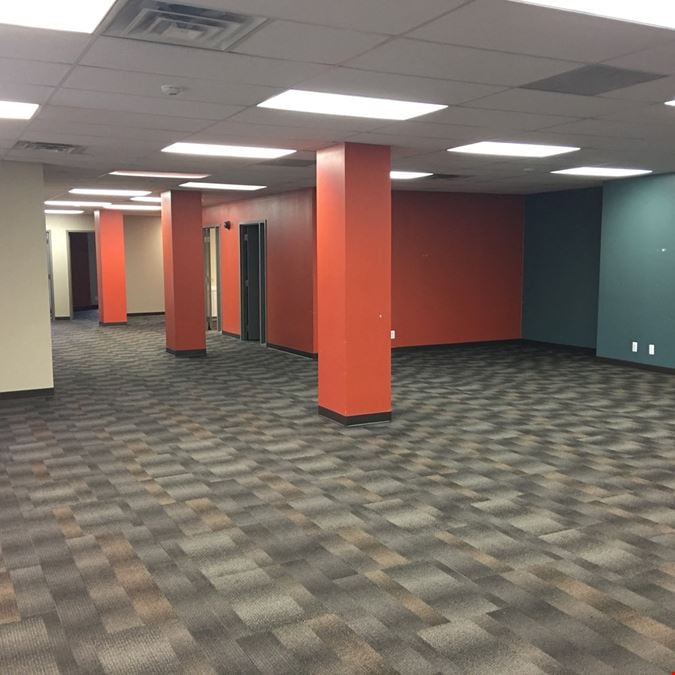 30 E Canfield