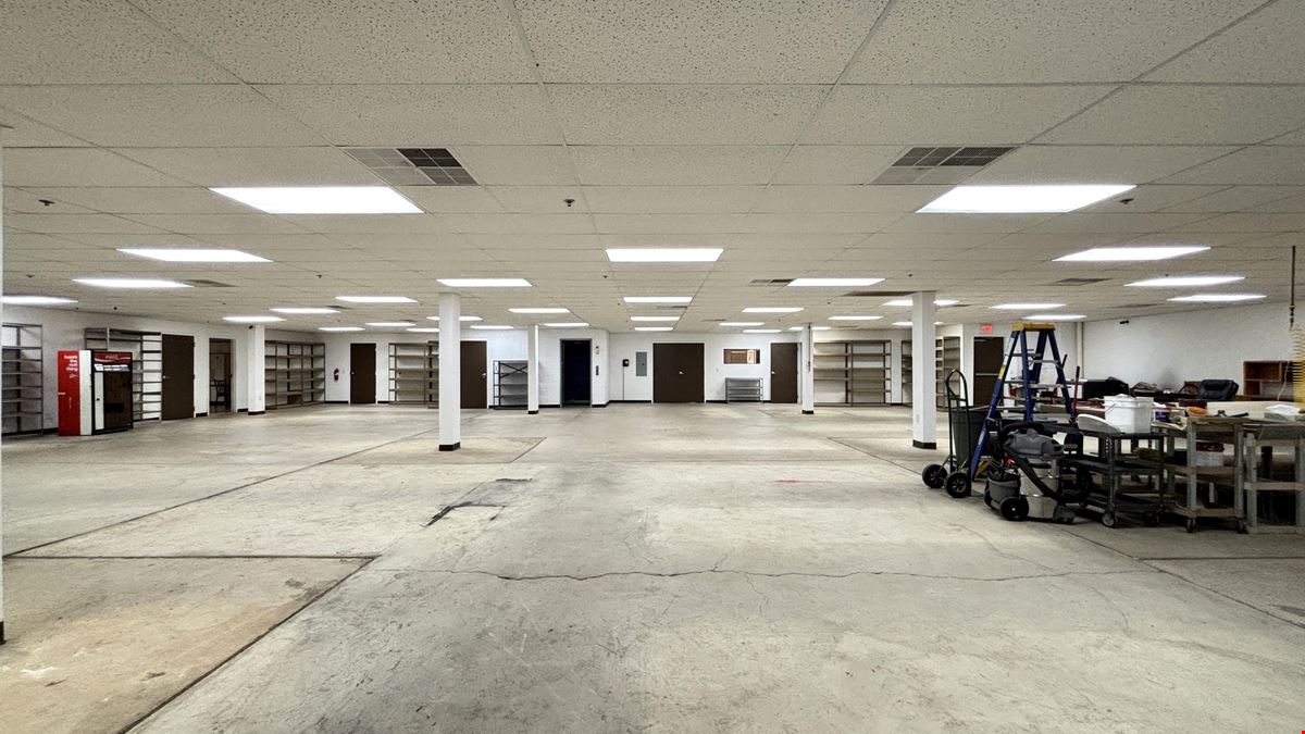 475-485 Business Park Ln 