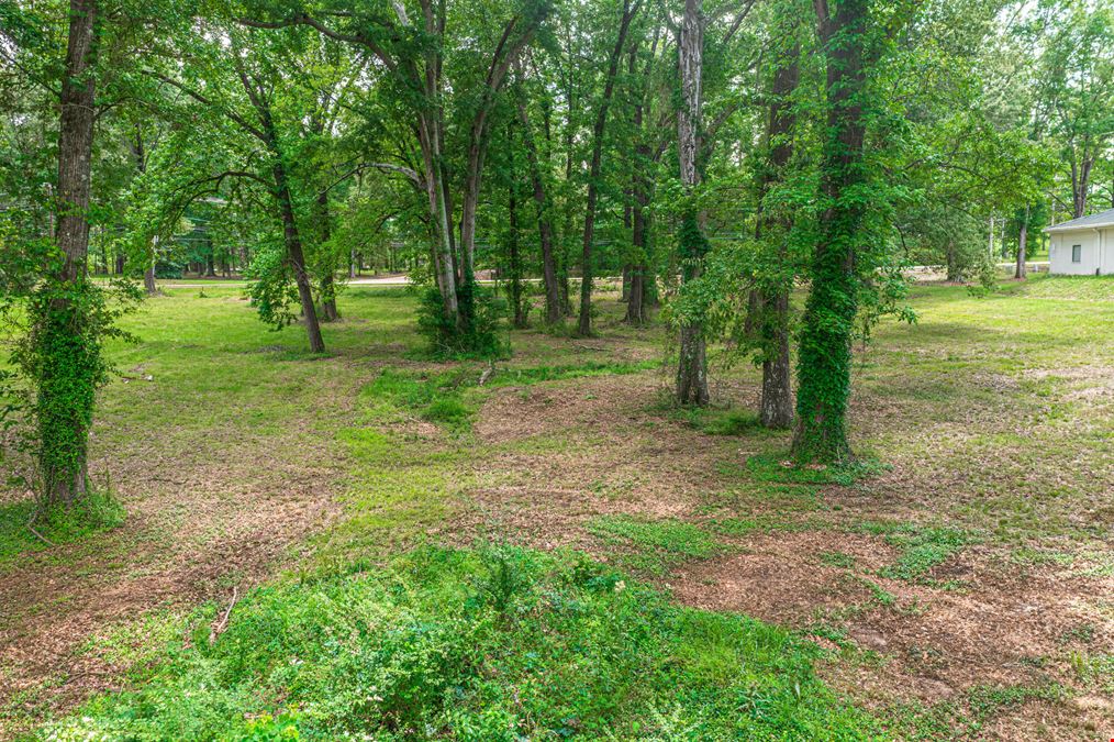 600 East Northside Drive