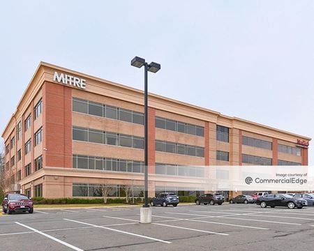 Preview of commercial space at 925 Corporate Drive
