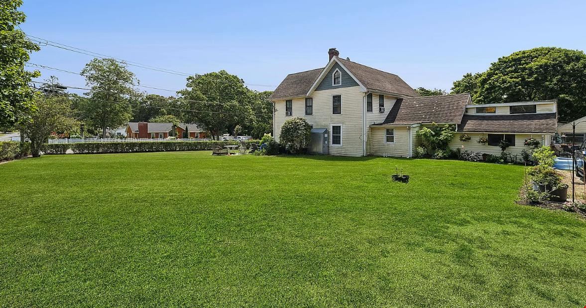 134 Ponquogue Ave