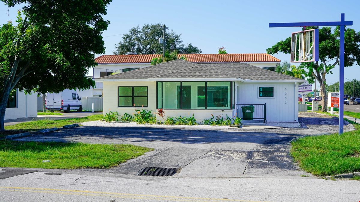 Standalone Medical Office/Office | High Visibility