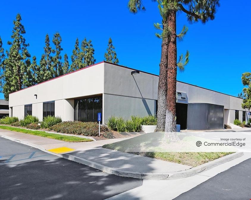 Harbor Gateway Business Center - 1580 & 1590 Corporate Drive