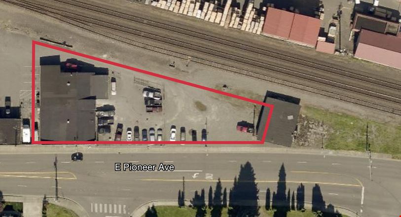 Preview of Industrial space for Rent at 629 East Pioneer