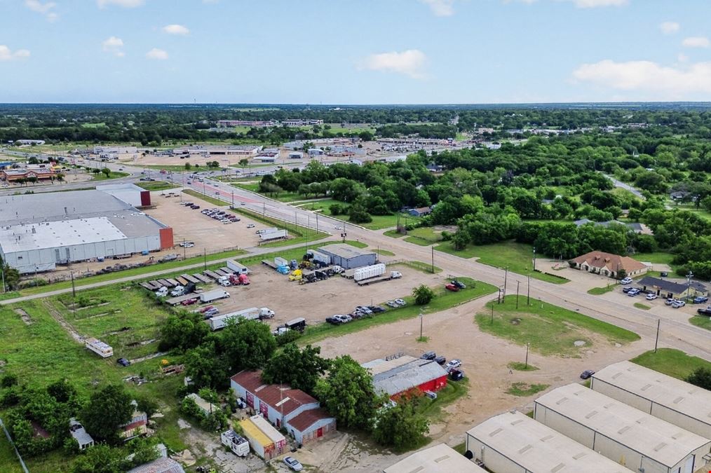 304 FM 148 Terrell - Legendary Dance Hall & Saloon For Sale