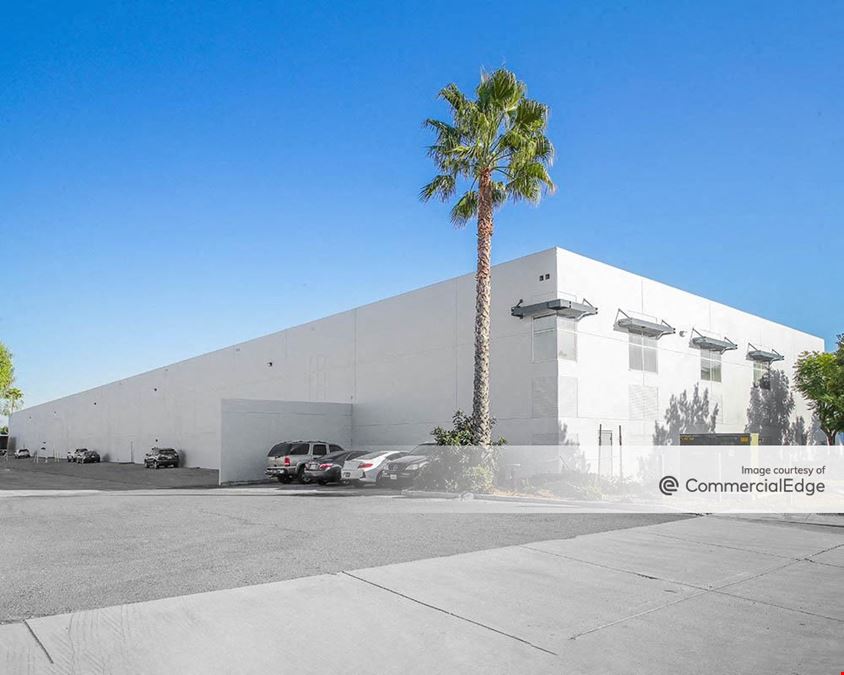 761 - Ontario Warehouse