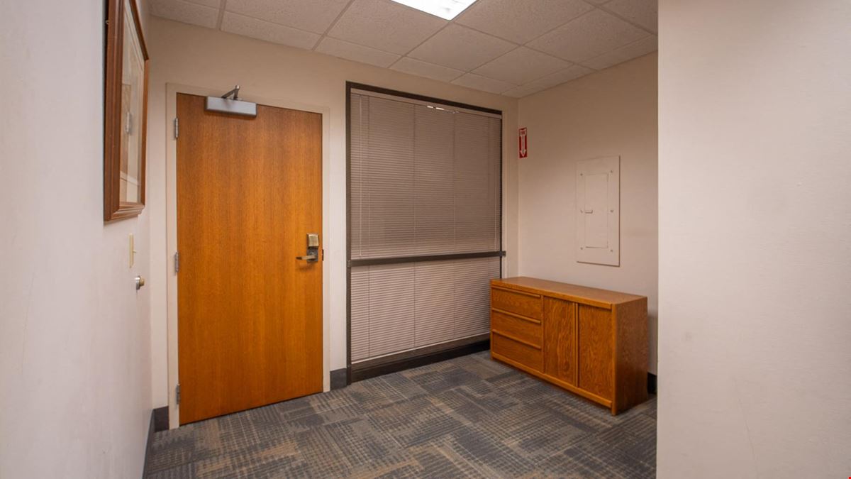 Downtown Business Suite
