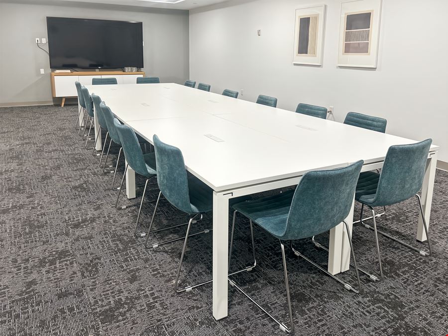 Regus - Newark - 3 Gateway Center