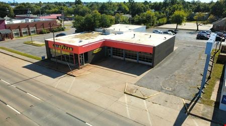 Preview of Retail space for Rent at 6416 NW 39th Expy
