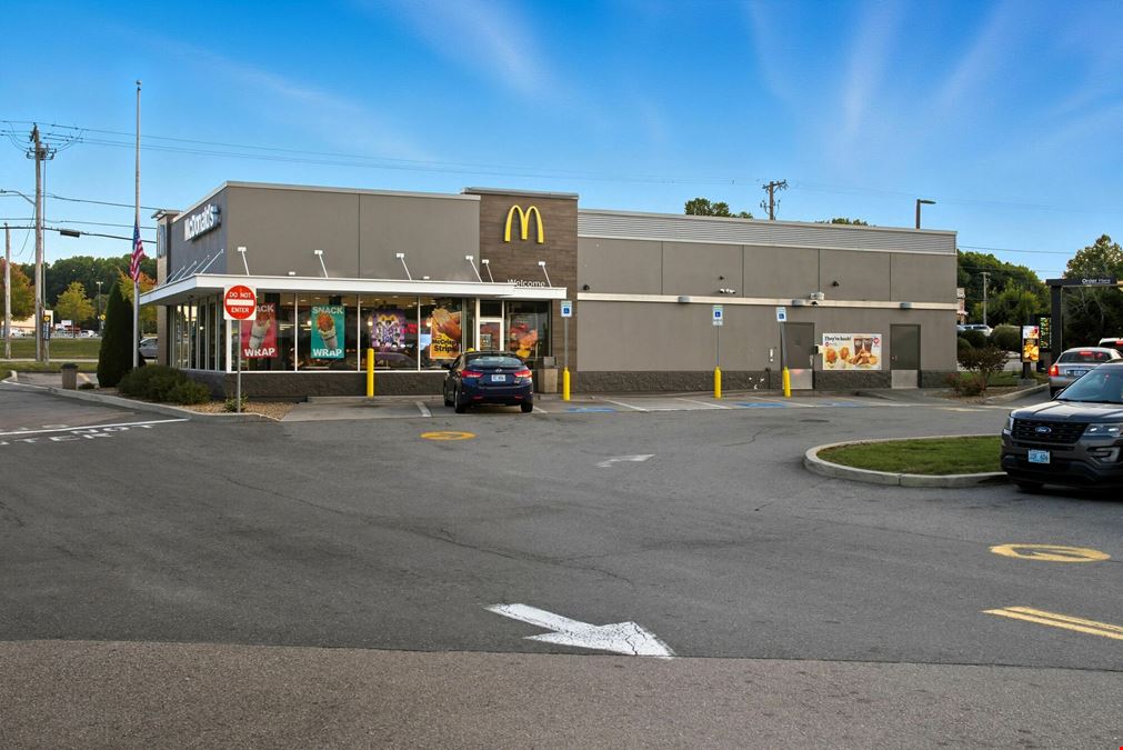 Diamond Hill Plaza