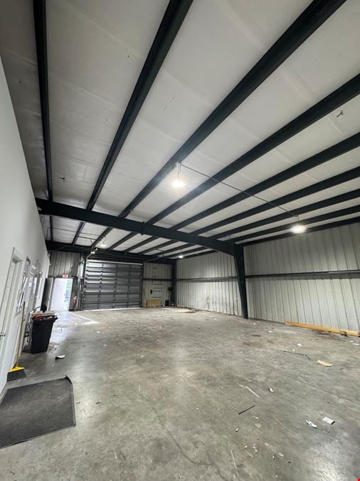 17221 Alico Center Rd
