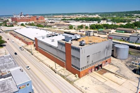 Preview of Industrial space for Rent at 2400 SW Washington Street