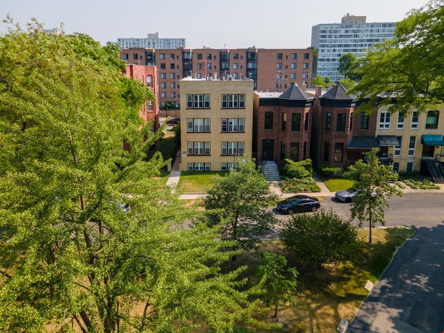 619 E Groveland Park | 7 Unit Multifamily
