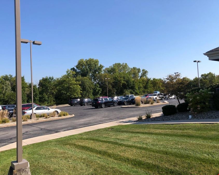 Stone Pointe Office Park - 409 E. Cook Rd.
