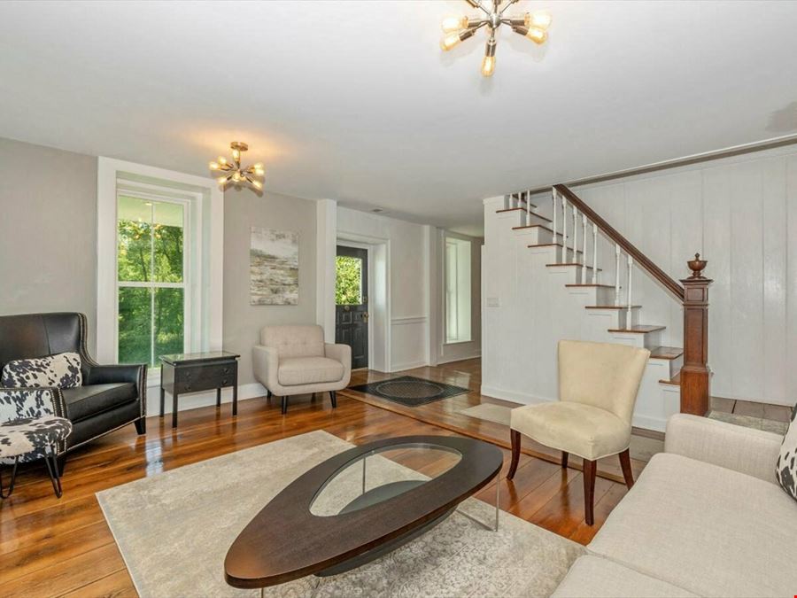 3501 Sams Creek Rd