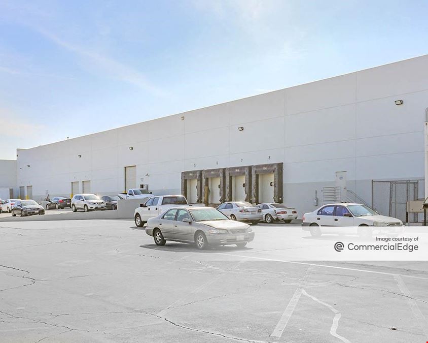 Prologis Vernon Distribution Center - 4560 Loma Vista Avenue & 4575-4599 District Blvd