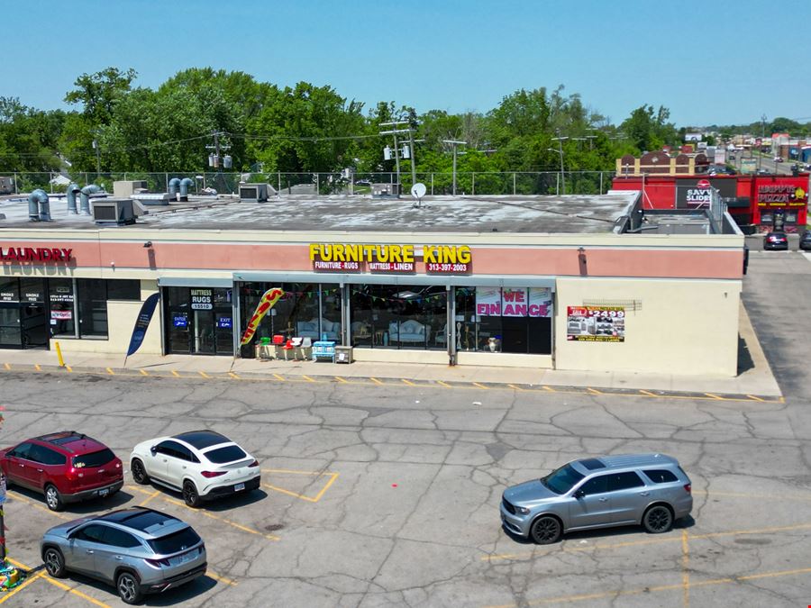 Joyland Shopping Center