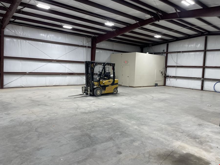 5,000 +/- SF Industrial on 3.00 AC