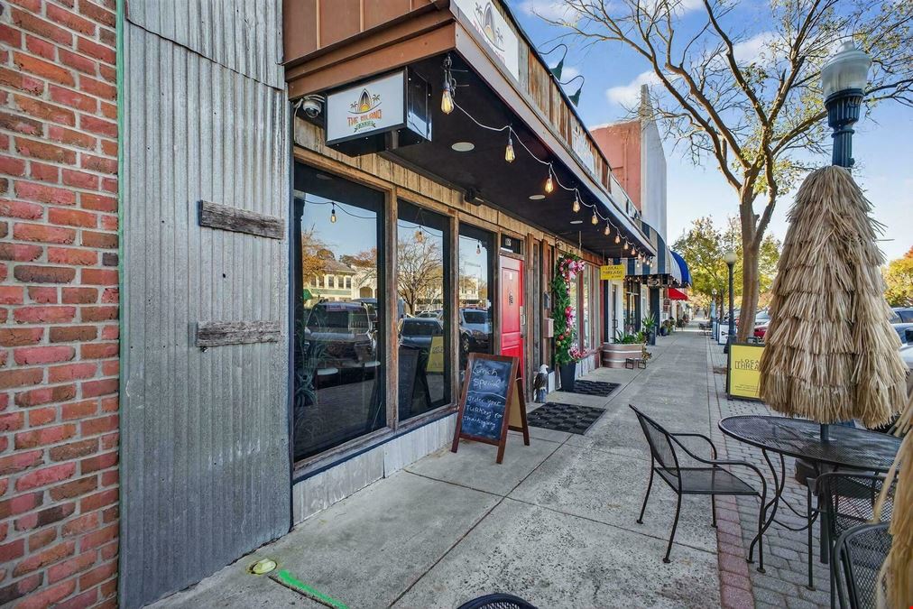 126 Laurens St NW