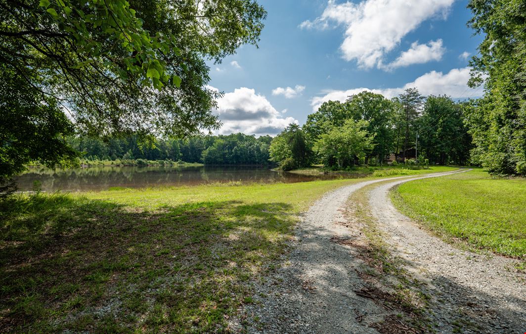 2918-3000 Chestnut Ridge Church Road